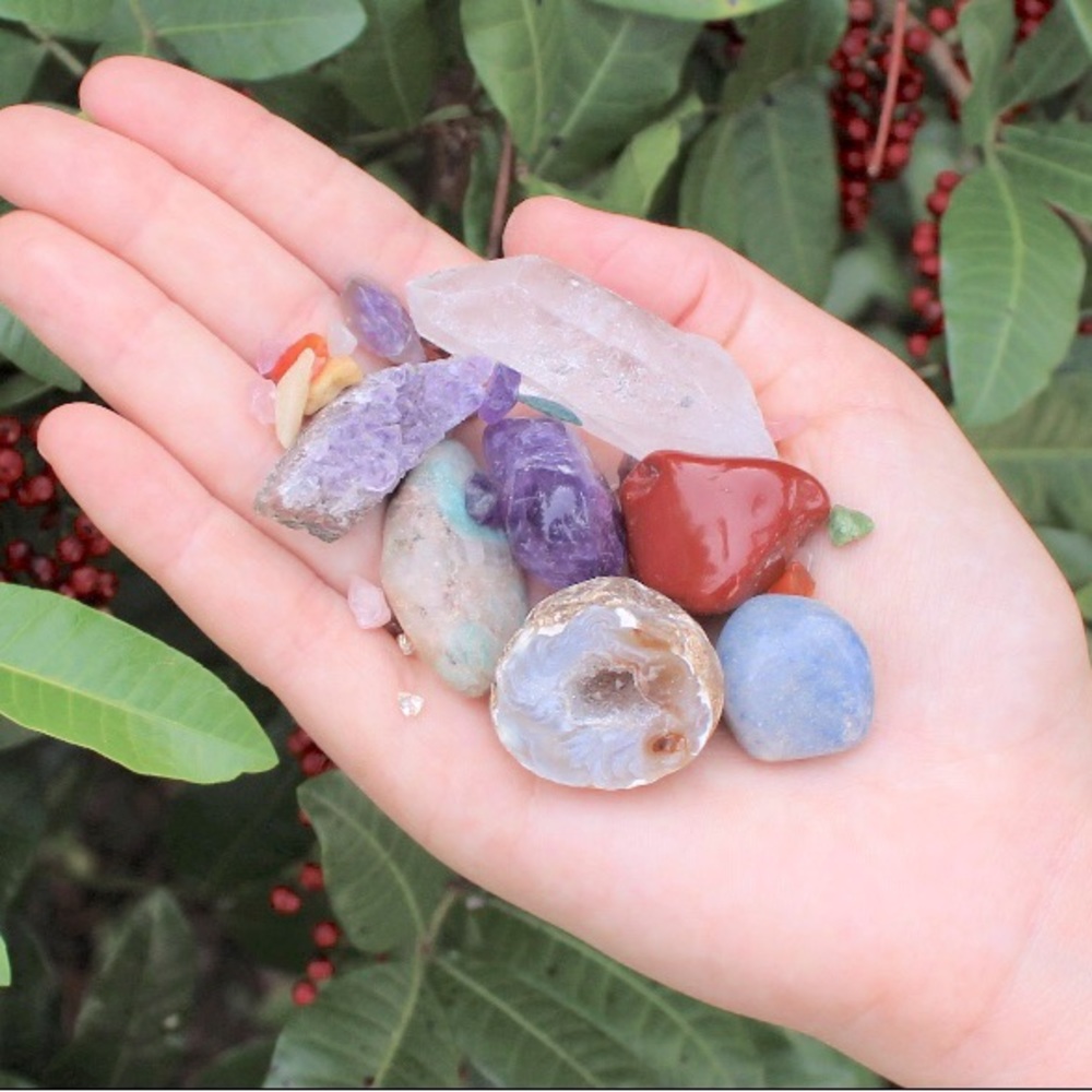 MYSTERY BOX OF PRECIOUS ROCKS & CRYSTALS